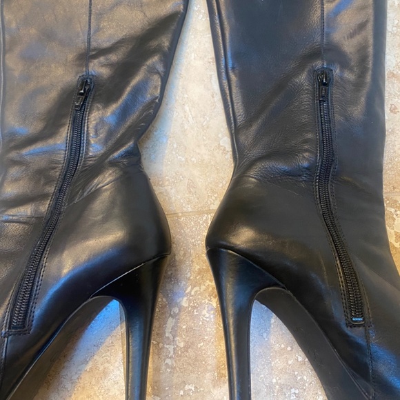 Jessica Simpson Women’s Leather Knee High Boots - Picture 4 of 8